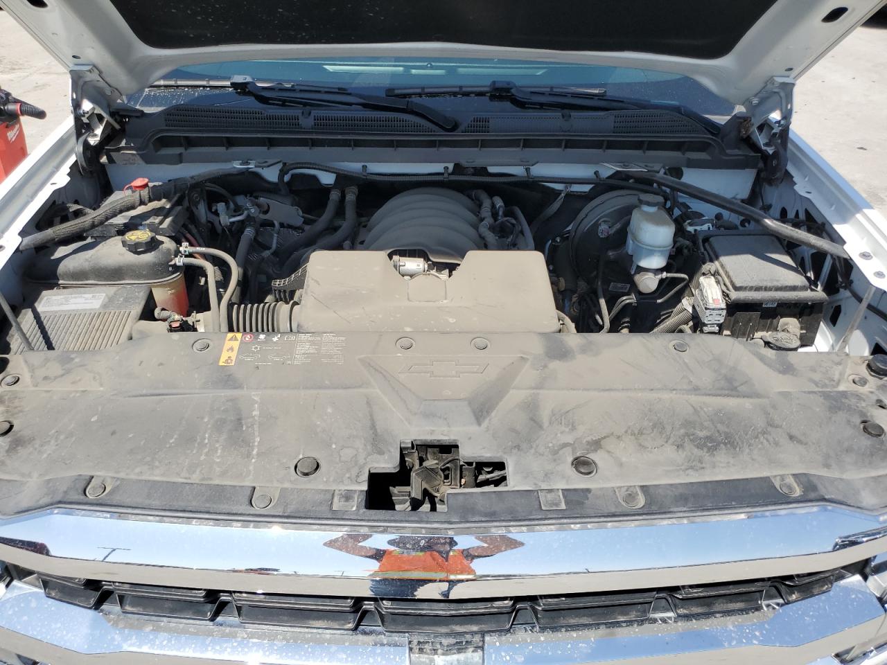 2018 Chevrolet Silverado VIN 3GCPCREH2JG488163 Copart auction photo, rear end / minor dent/scratches damage thumbnail 11