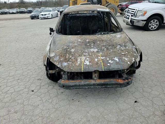 2015 Volkswagen Passat VIN 1VWAT7A3XFC102195 Copart auction photo, burn damage thumbnail 11