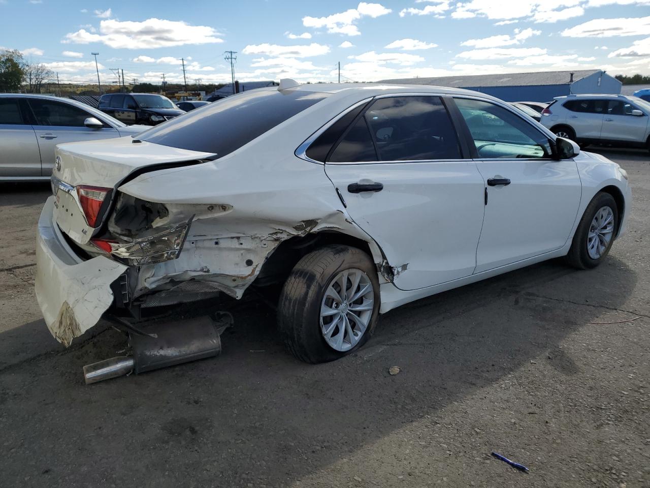 2015 Toyota Camry VIN 4T4BF1FK0FR484387 Copart auction photo, rear end / front end damage thumbnail 3