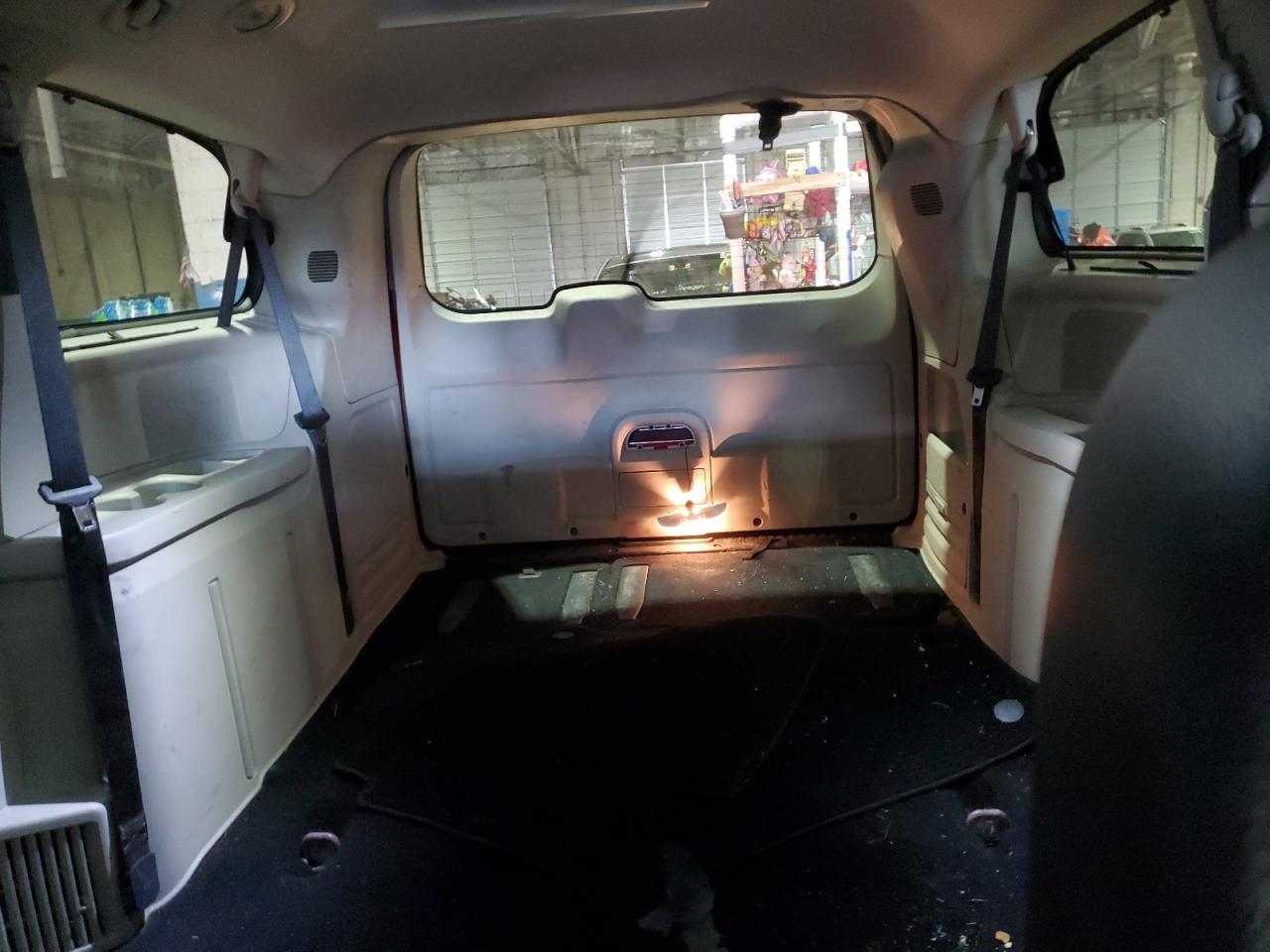 2015 Chrysler Town & Country VIN 2C4RC1BG5FR521471 Copart auction photo, front end damage thumbnail 10