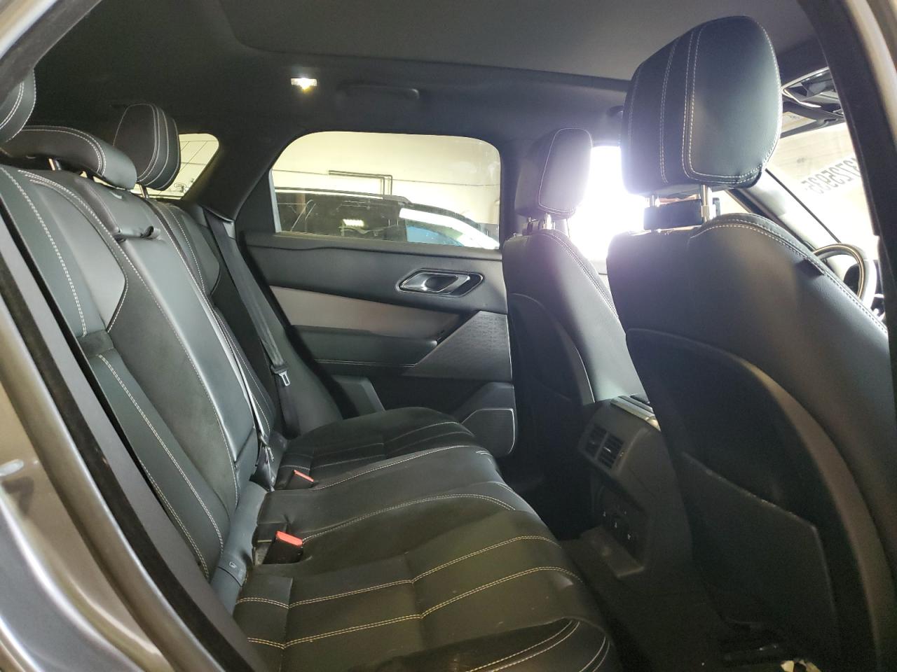 2018 Land Rover Range Rover VIN SALYL2RV0JA739359 Copart auction photo, vandalism damage thumbnail 11