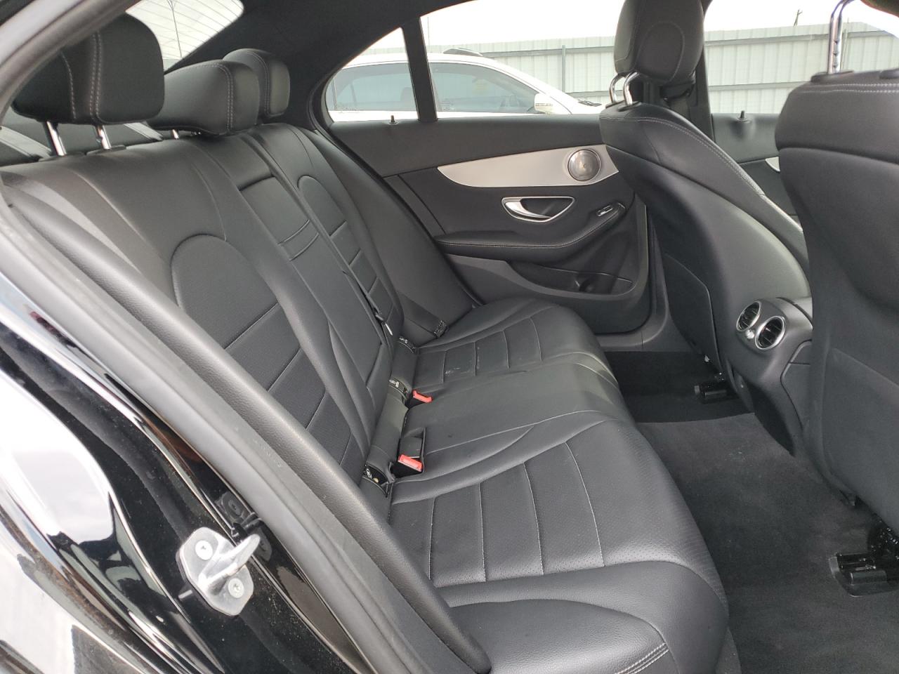 2018 Mercedes-Benz C-klasse VIN 55SWF4KB6JU272116 Copart auction photo, front end / side damage thumbnail 11