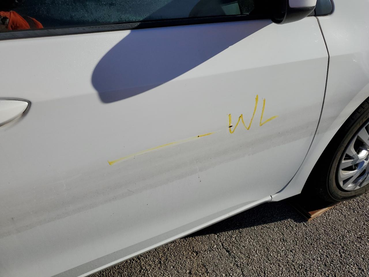 2018 Toyota Corolla VIN 5YFBURHE1JP815008 Copart auction photo, water/flood damage thumbnail 12