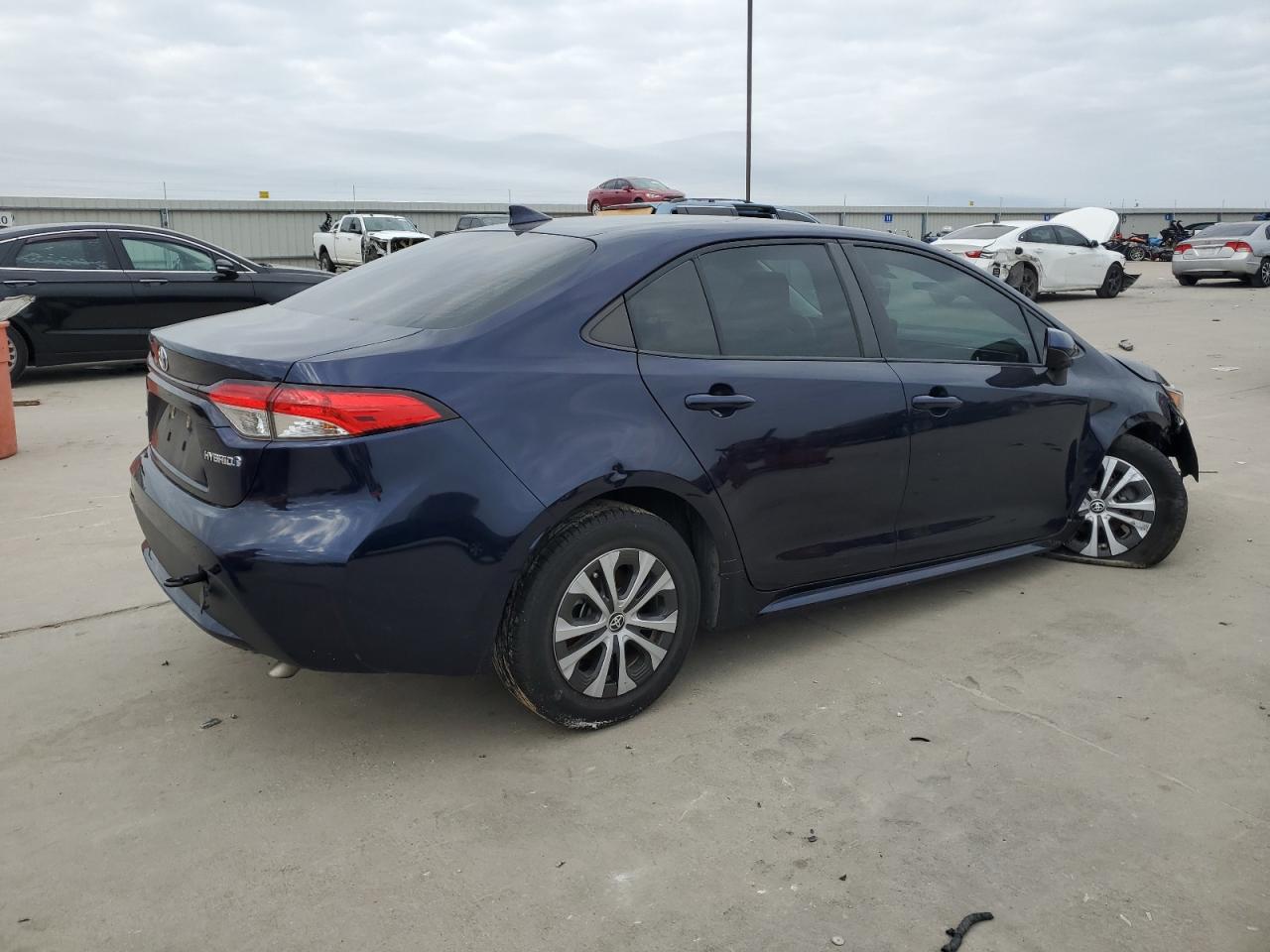 2022 Toyota Corolla VIN JTDEAMDEXNJ043665 Copart auction photo, all over / undercarriage damage thumbnail 3