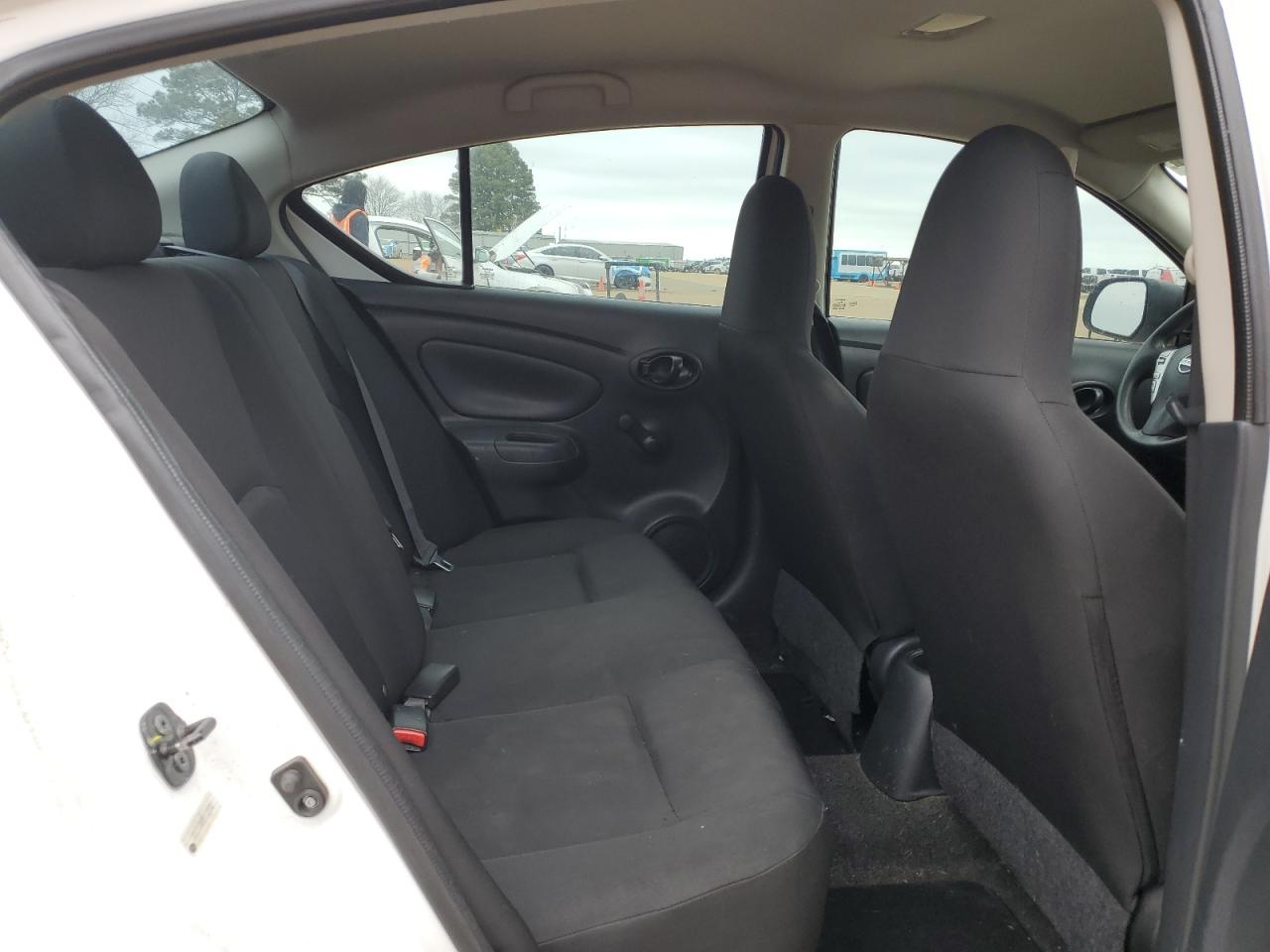 2015 Nissan Versa VIN 3N1CN7AP8FL929743 Copart auction photo, rear end / side damage thumbnail 10