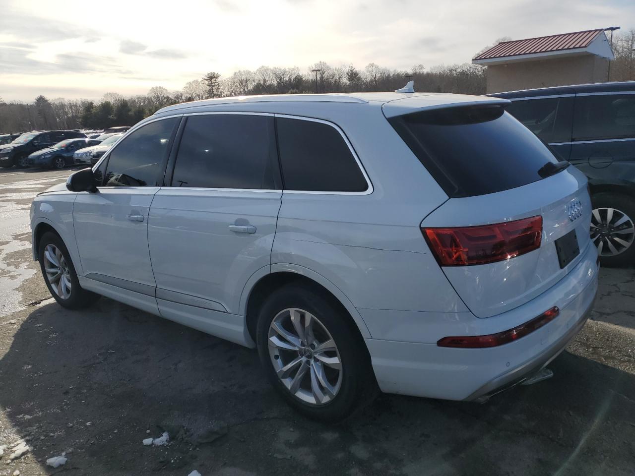 2018 Audi Q7 VIN WA1LAAF72JD008450 Copart auction photo, front end / minor dent/scratches damage thumbnail 2