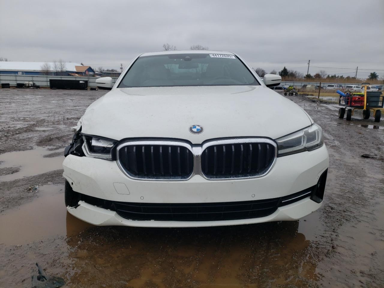 2022 BMW 5er VIN WBA13BJ07NCH68277 Copart auction photo, front end damage thumbnail 5