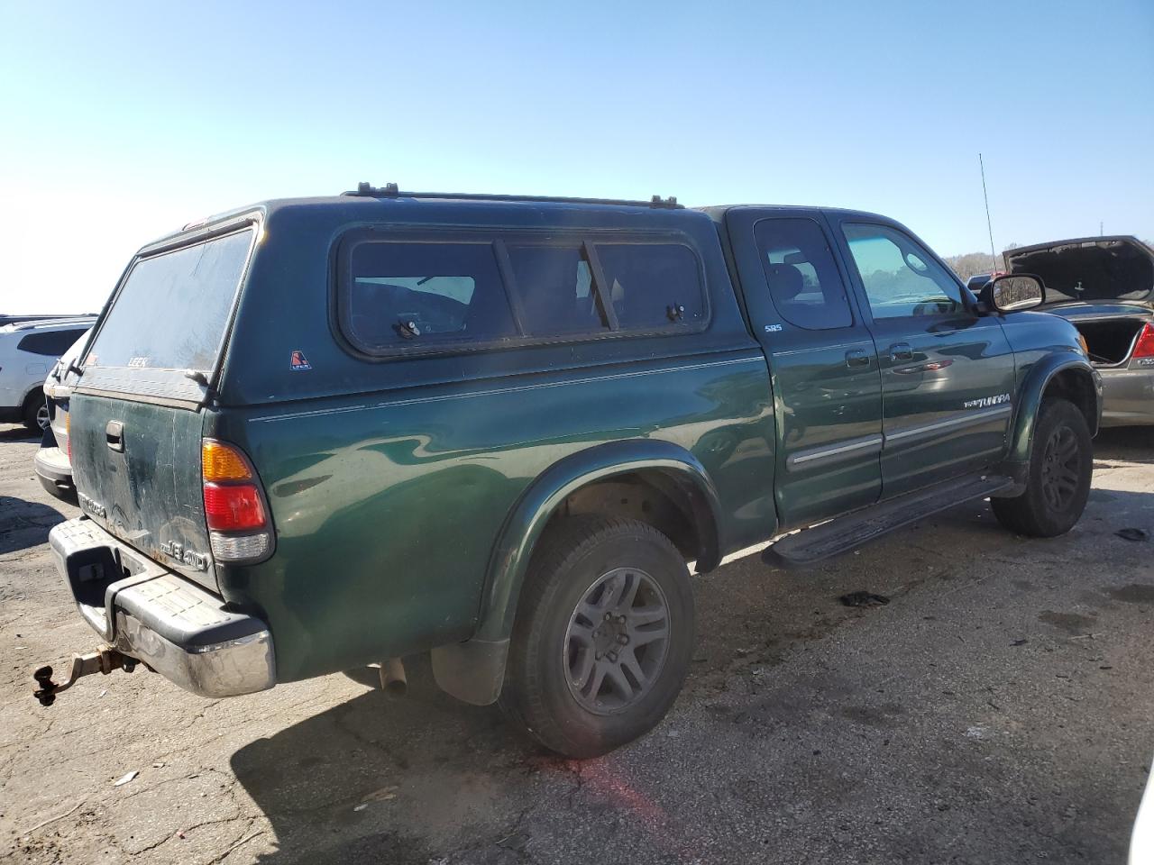 2004 Toyota Tundra VIN 5TBBT44124S454725 Copart auction photo, vandalism damage thumbnail 3