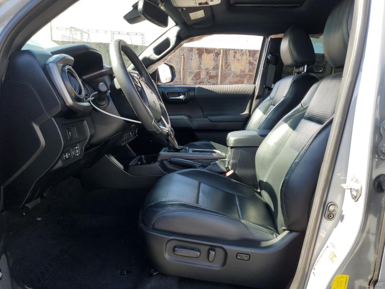 2020 Toyota Tacoma VIN 3TMAZ5CN7LM139607 Copart auction photo, side / rear end damage thumbnail 7