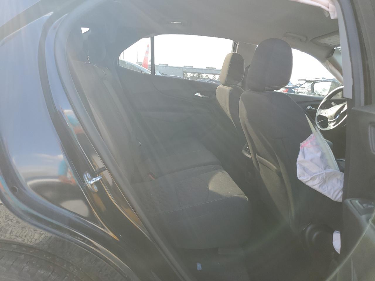 2018 Chevrolet Equinox VIN 2GNAXJEV2J6231976 Copart auction photo, side / front end damage thumbnail 11