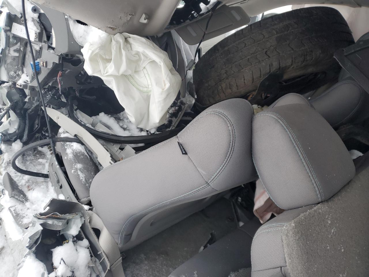 2015 Chevrolet Traverse VIN 1GNKVFKD6FJ134101 Copart auction photo, all over damage thumbnail 8