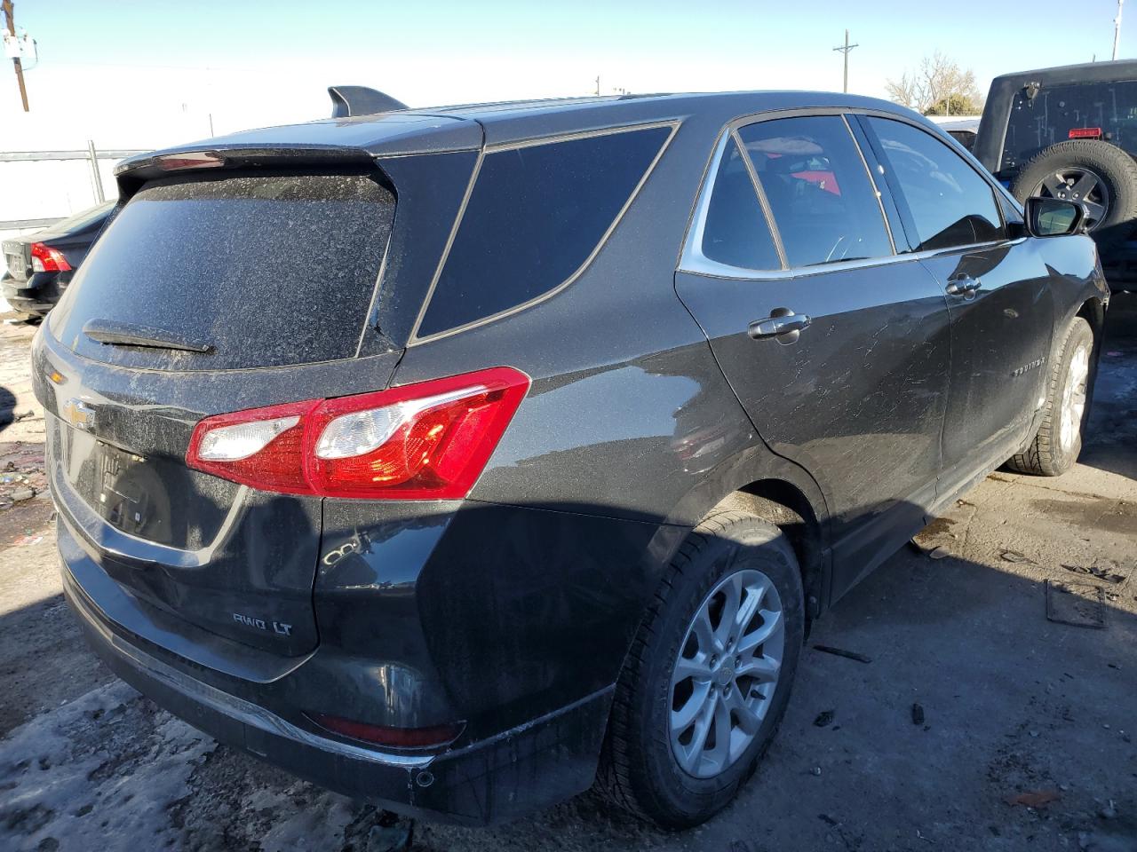 2019 Chevrolet Equinox VIN 2GNAXUEV6K6267365 Copart auction photo, front end damage thumbnail 3