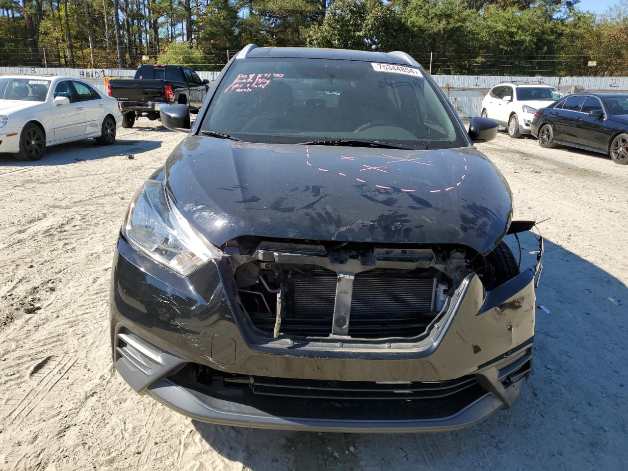 2018 Nissan Kicks VIN 3N1CP5CU3JL506577 Copart auction photo, front end / all over damage thumbnail 5