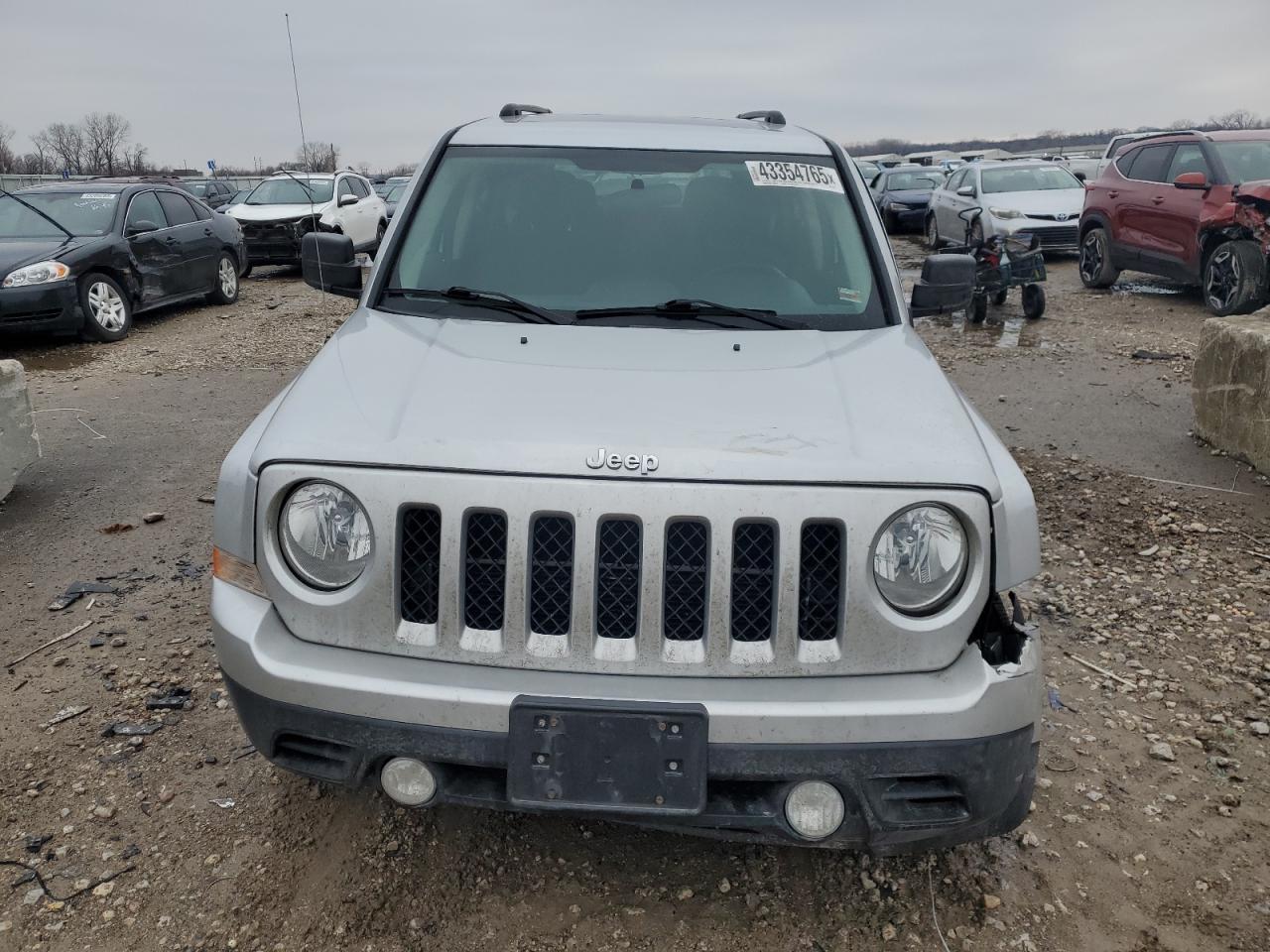 2011 Jeep Liberty (Patriot) VIN 1J4NF1GB3BD101010 Copart auction photo, front end damage thumbnail 5