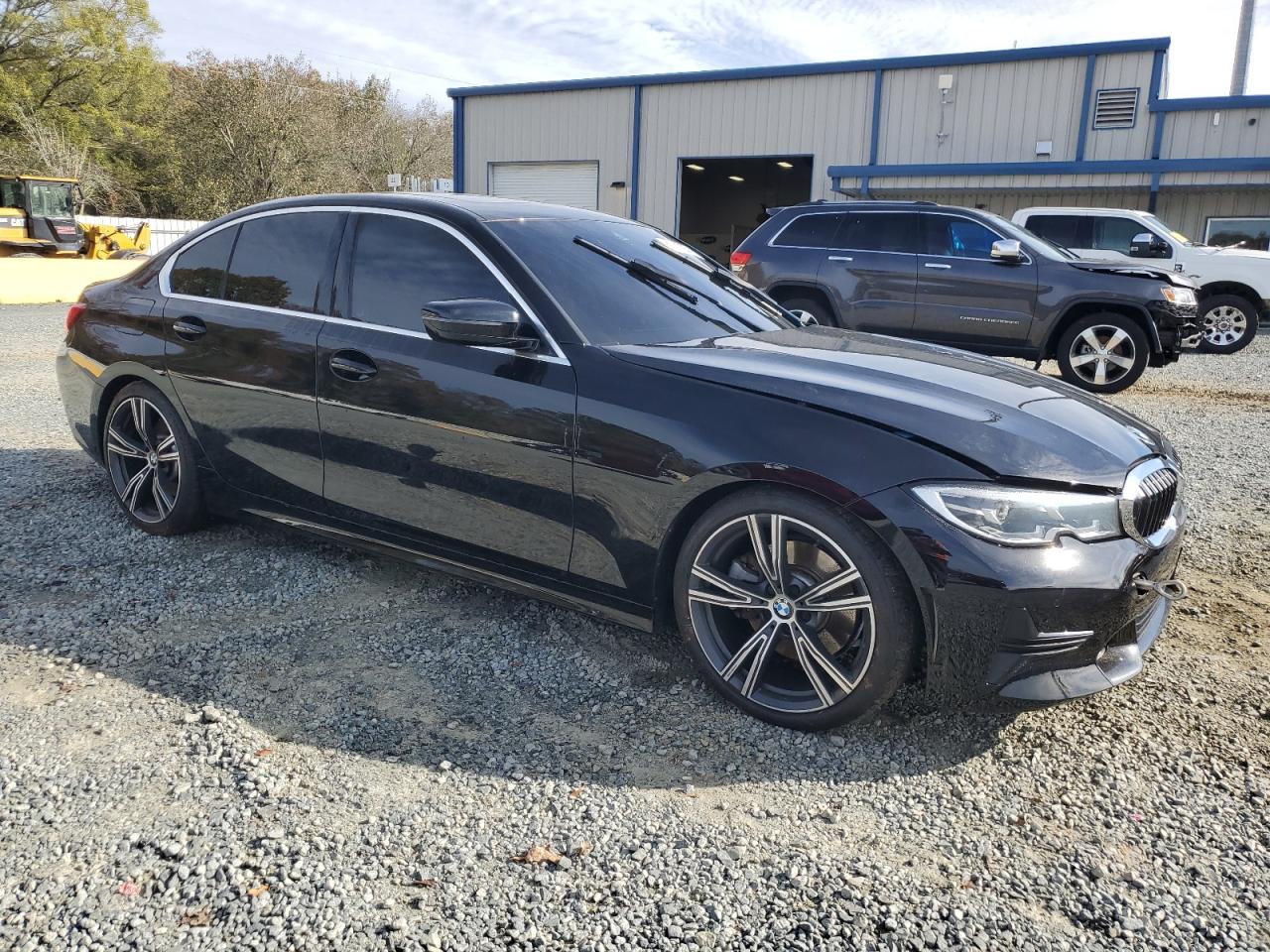 2021 BMW 3er VIN 3MW5R7J04M8C17594 Copart auction photo, all over damage thumbnail 4