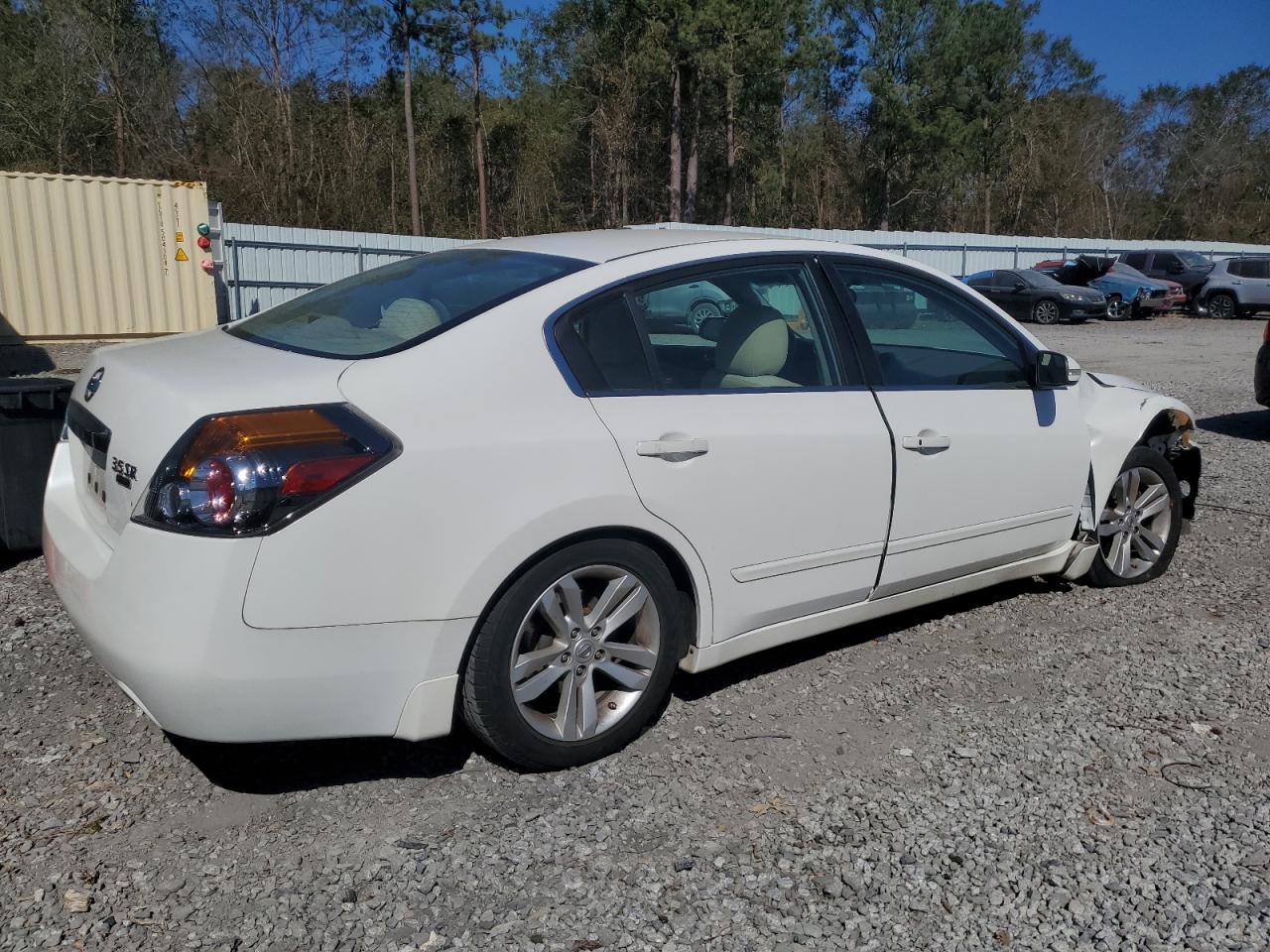 2011 Nissan Altima VIN 1N4BL2AP7BC165509 Copart auction photo, front end / undercarriage damage thumbnail 3