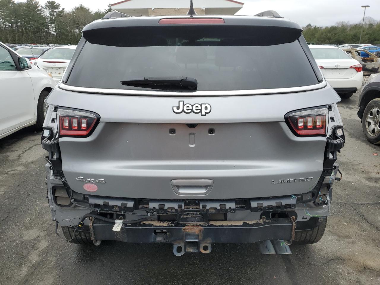 2018 Jeep Compass VIN 3C4NJDCB5JT137933 Copart auction photo, rear end / front end damage thumbnail 6