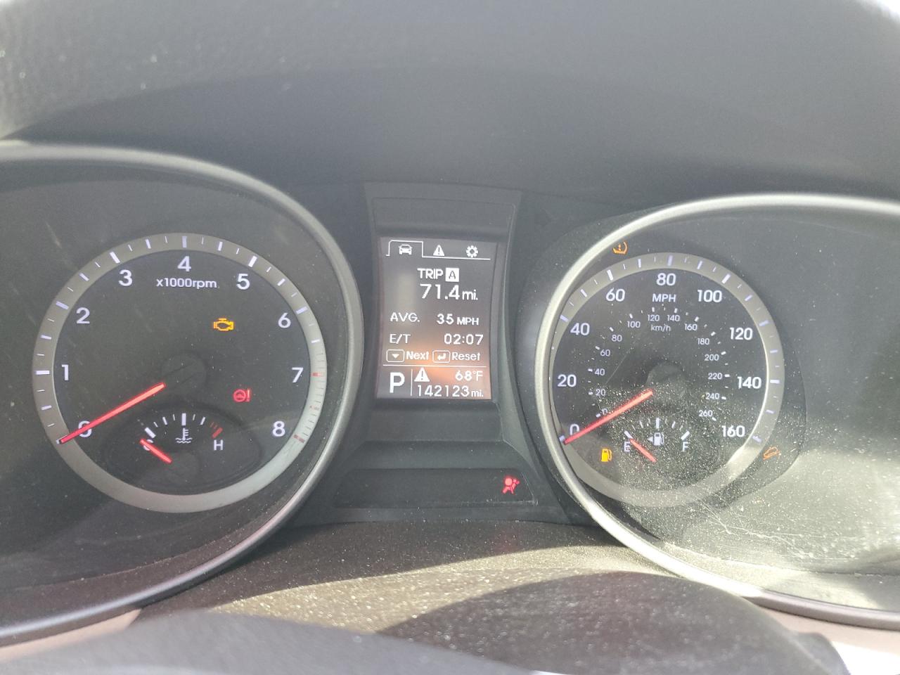 2016 Hyundai Santa Fe VIN 5XYZU3LB8GG343749 Copart auction photo, front end damage thumbnail 9