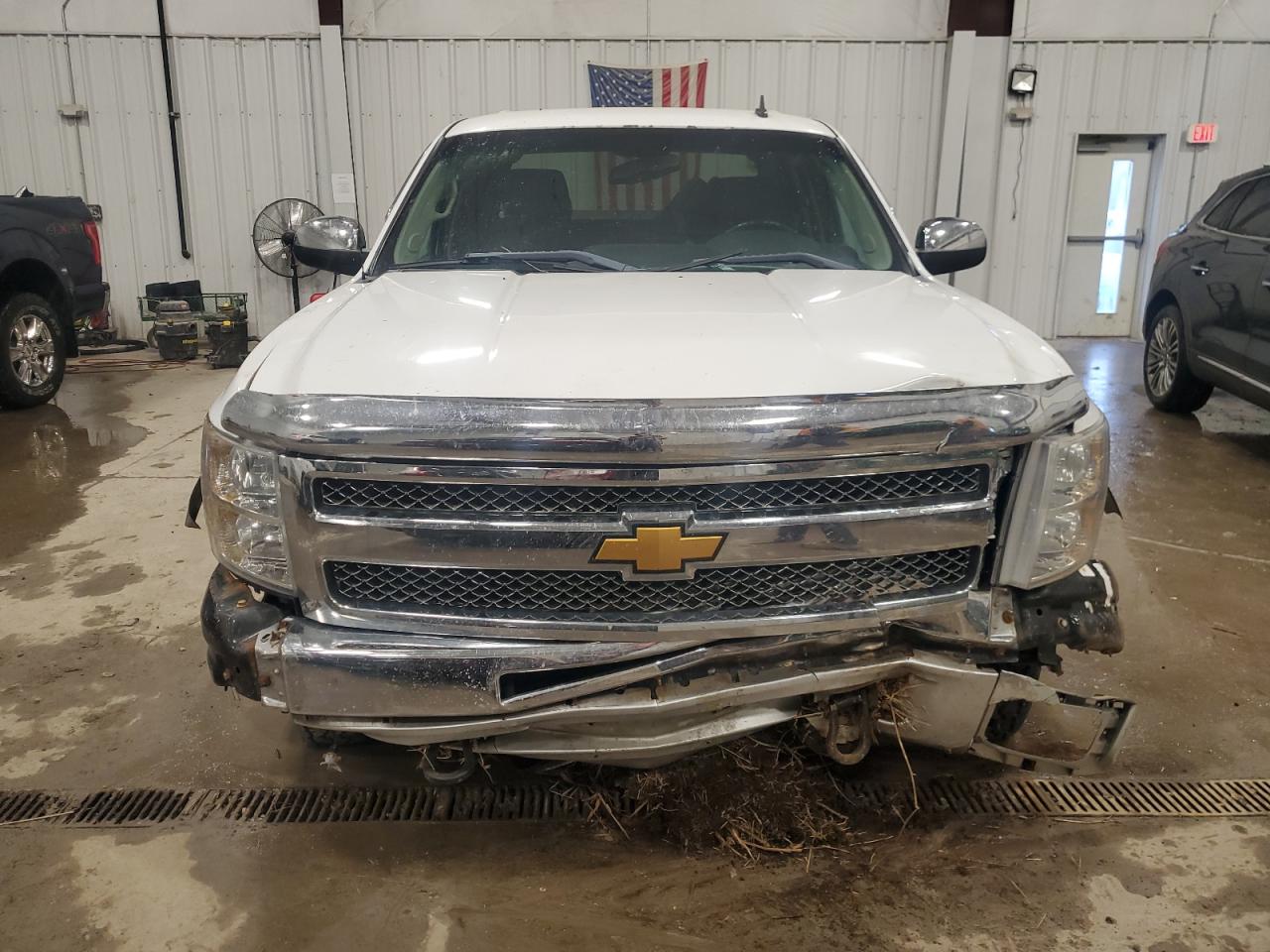 2012 Chevrolet Silverado VIN 3GCPKSE79CG251156 Copart auction photo, front end damage thumbnail 5