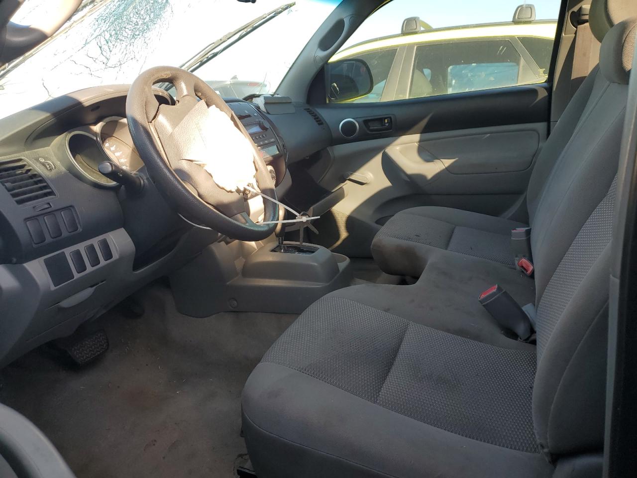2005 Toyota Tacoma VIN 5TENX22N75Z025975 Copart auction photo, all over damage thumbnail 7