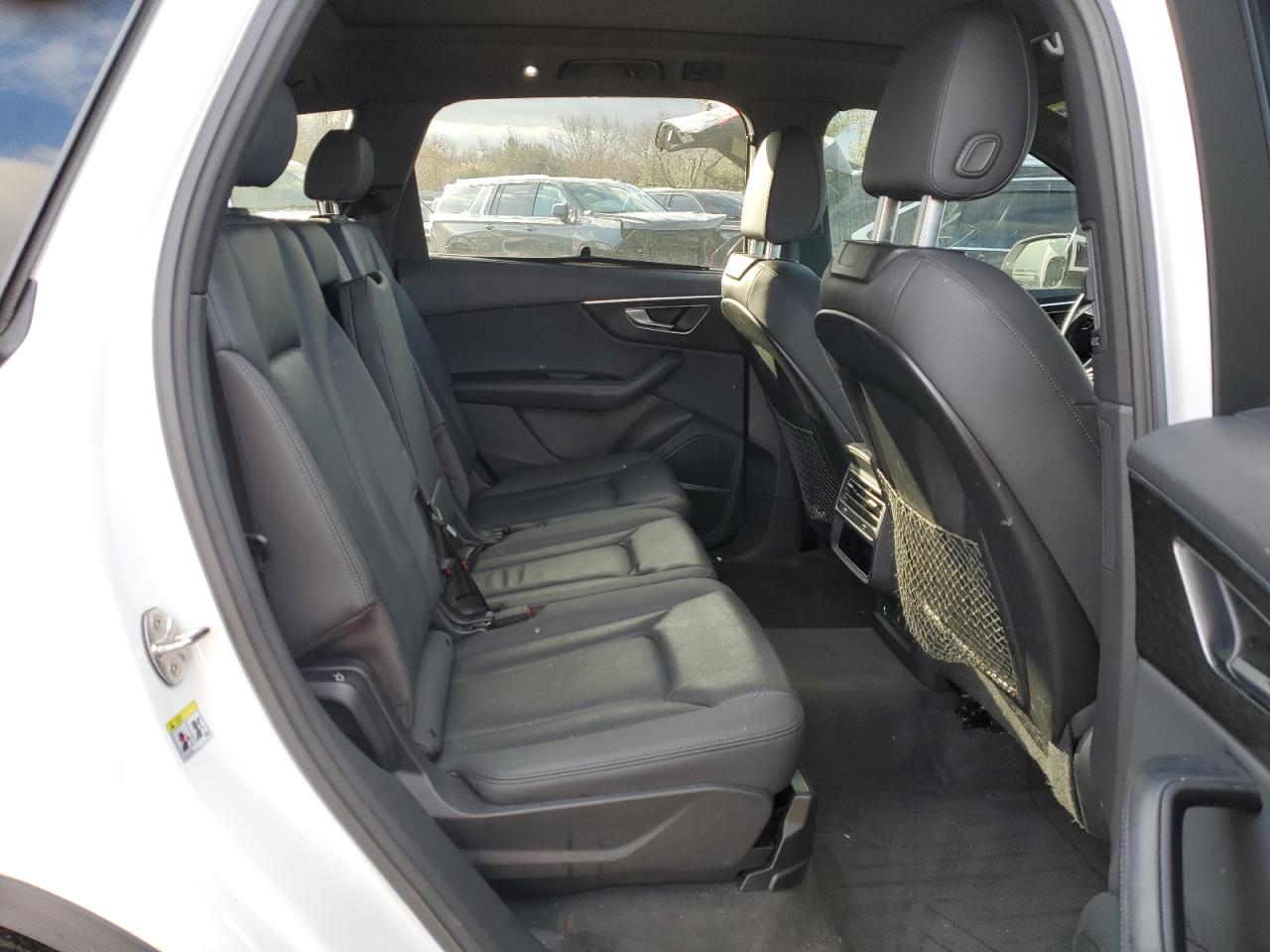 2021 Audi Q7 VIN WA1LXAF77MD000735 Copart auction photo, front end damage thumbnail 11