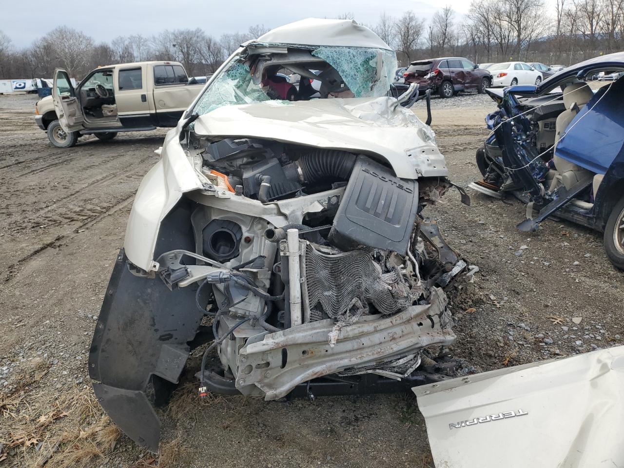 2015 GMC Terrain VIN 2GKALMEK1F6358502 Copart auction photo, all over damage thumbnail 5