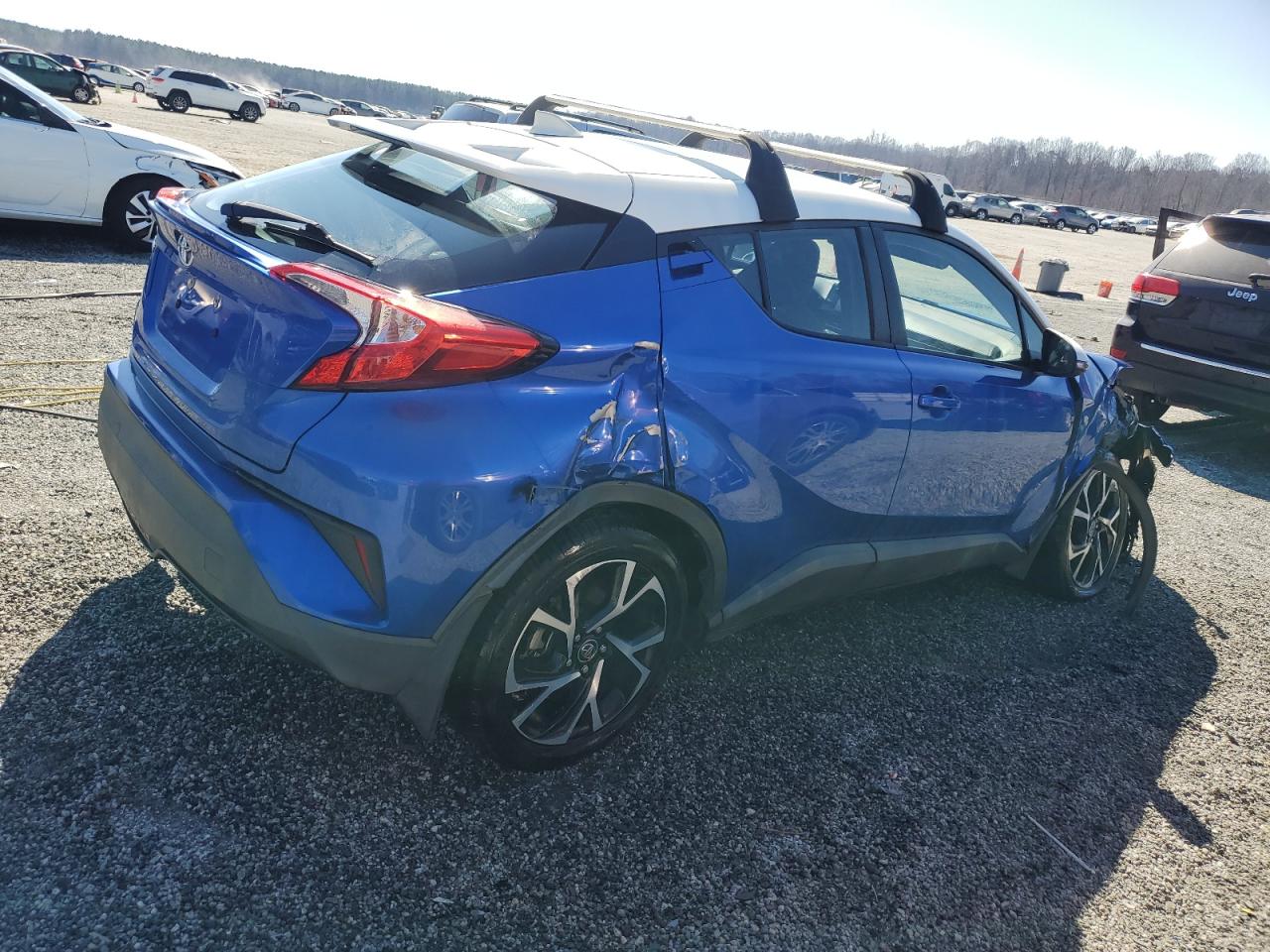 2018 Toyota C-HR VIN NMTKHMBXXJR014004 Copart auction photo, front end / rear end damage thumbnail 3