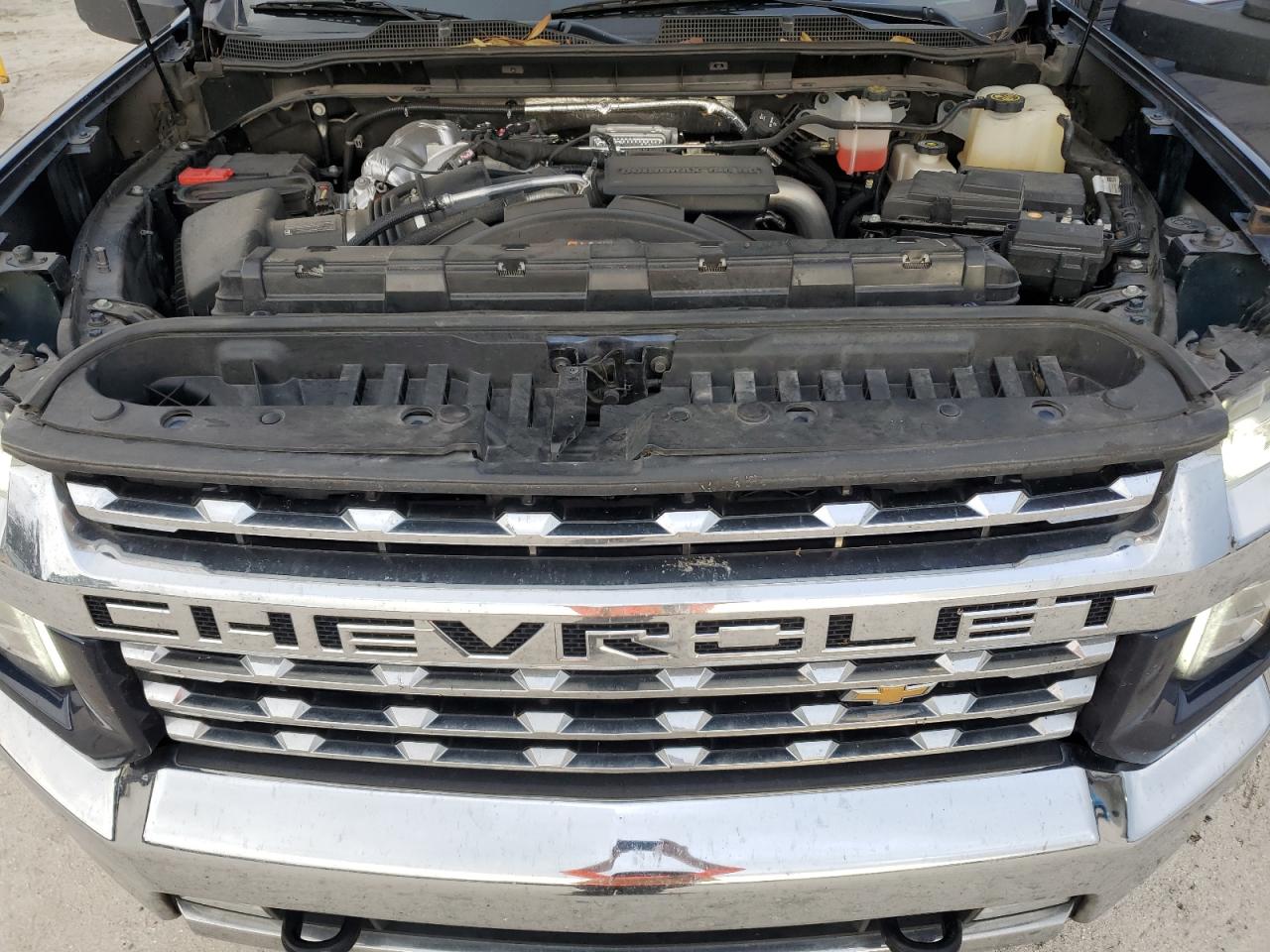 2022 Chevrolet Silverado VIN 2GC4YPEY3N1214350 Copart auction photo, side / rear end damage thumbnail 13