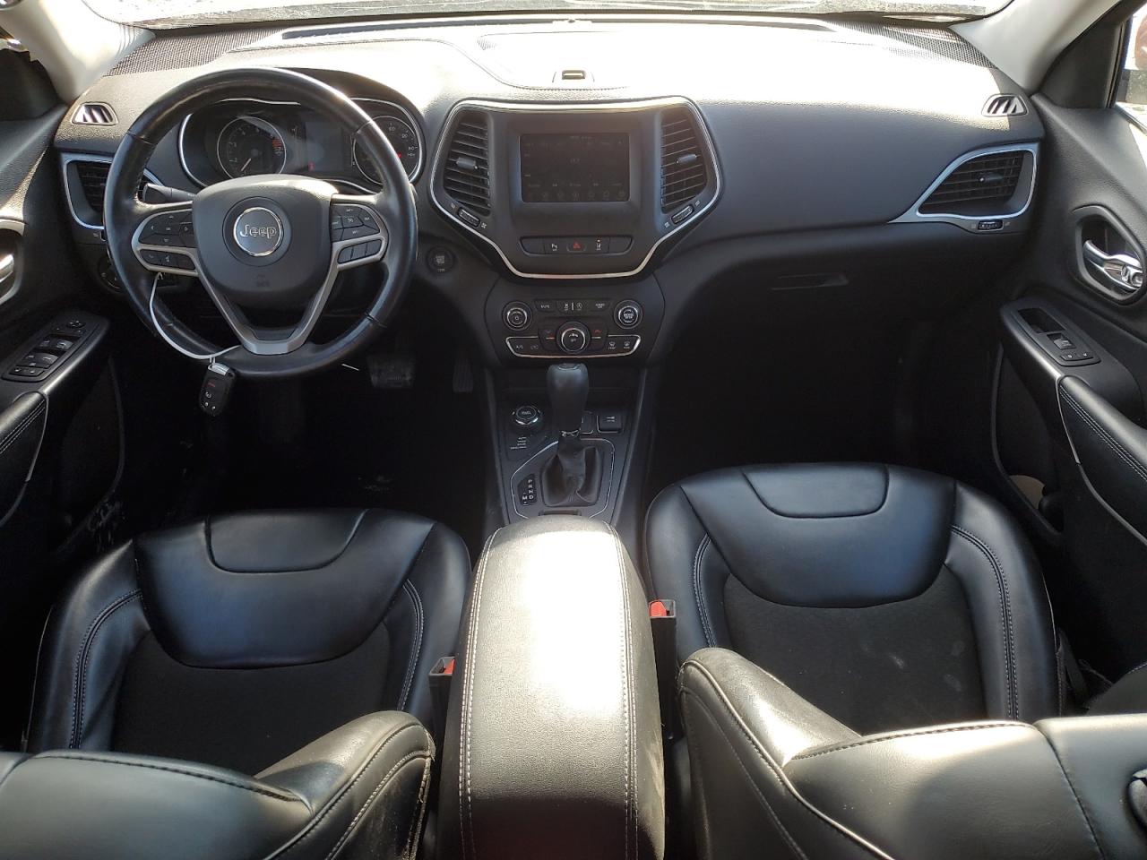 2021 Jeep Grand Cherokee VIN 1C4PJMLB5MD101310 Copart auction photo, front end / side damage thumbnail 8