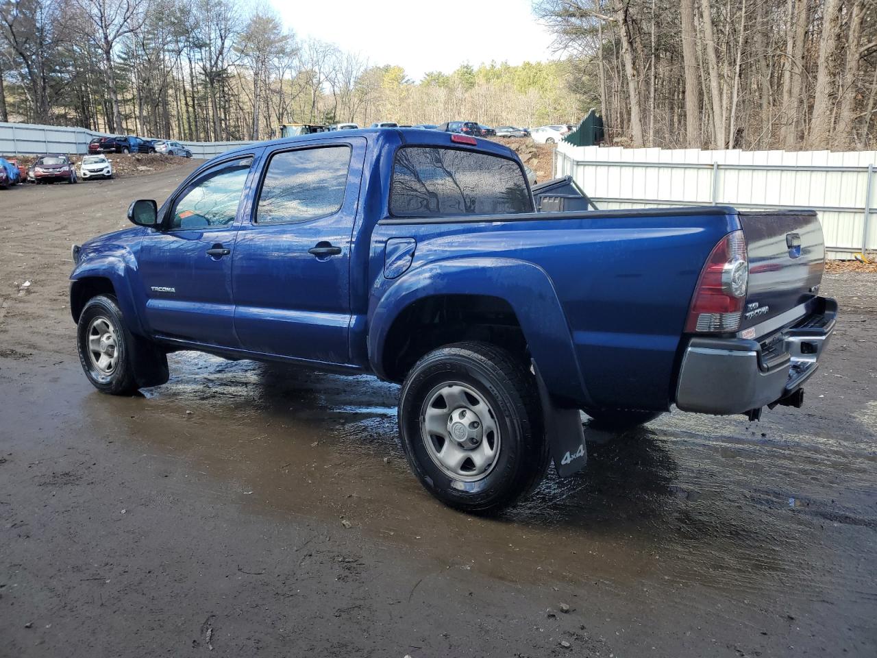 2014 Toyota Tacoma VIN 5TFLU4EN1EX089041 Copart auction photo, front end / minor dent/scratches damage thumbnail 2