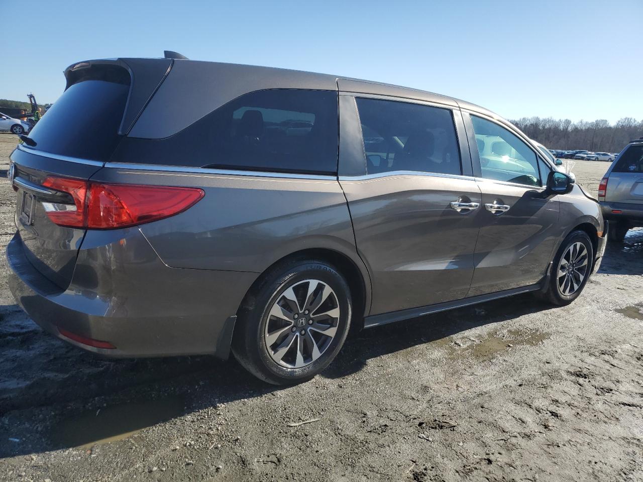 2022 Honda Odyssey VIN 5FNRL6H7XNB061643 Copart auction photo, front end / rear end damage thumbnail 3