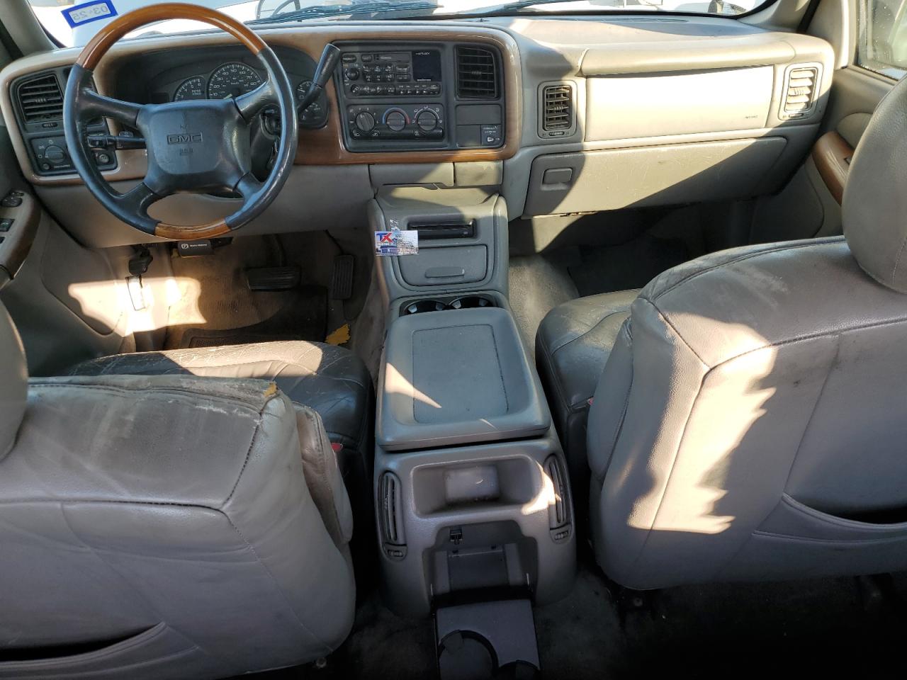 1999 GMC Sierra VIN 2GTEC19T5X1552785 Copart auction photo, rear end / side damage thumbnail 8