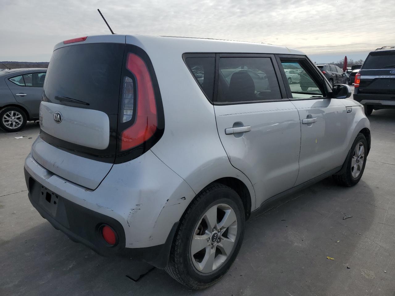 2017 KIA Soul VIN KNDJN2A28H7472001 Copart auction photo, front end damage thumbnail 3