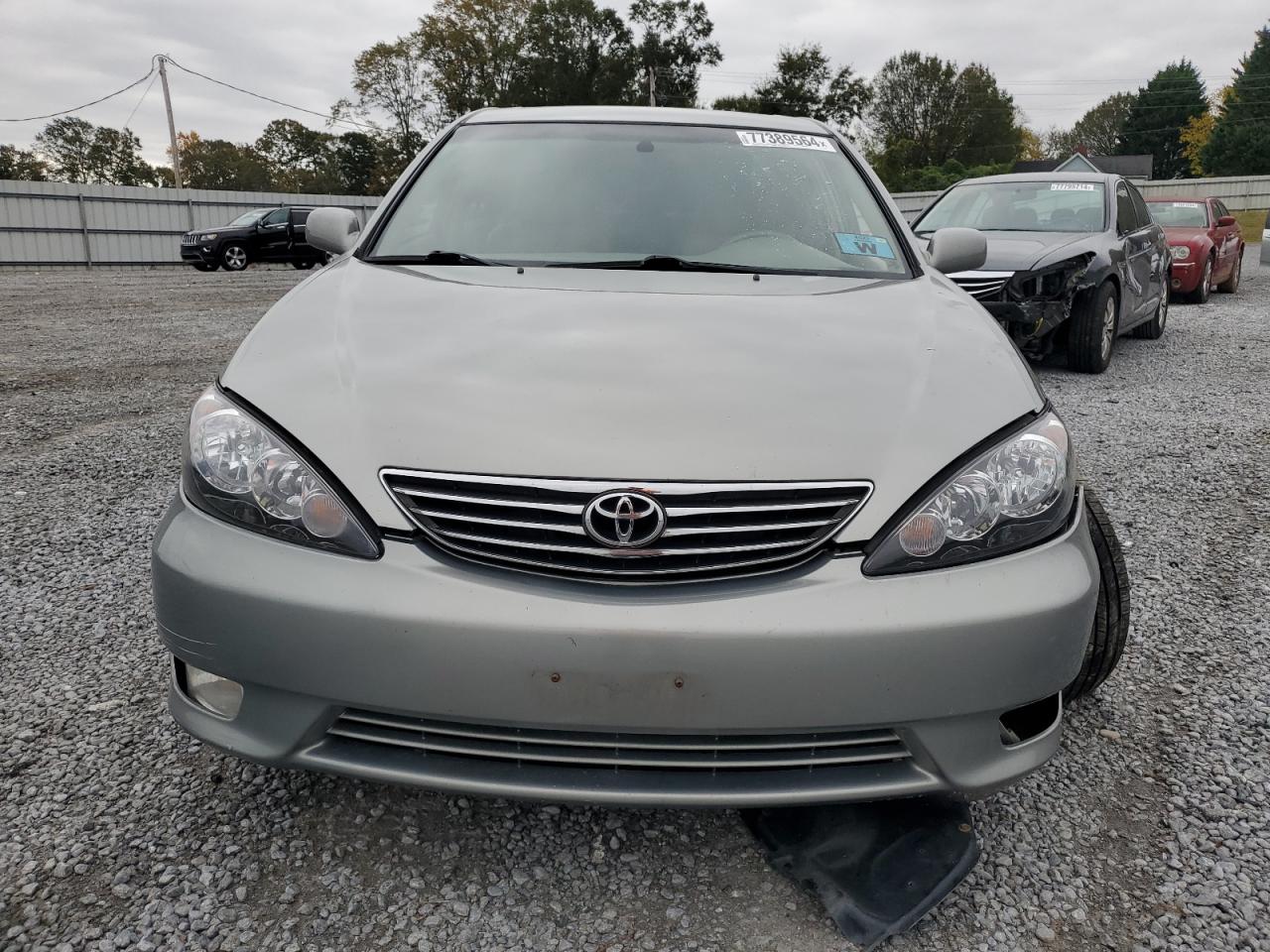 2005 Toyota Camry VIN 4T1BF32K35U597115 Copart auction photo, front end / minor dent/scratches damage thumbnail 5