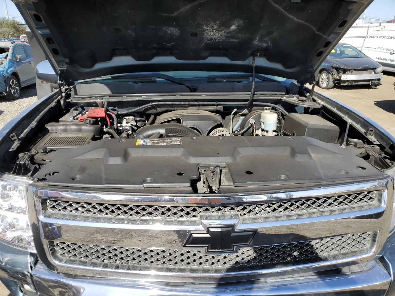2010 Chevrolet Silverado VIN 1GCSCSE04AZ142806 Copart auction photo, all over damage thumbnail 11
