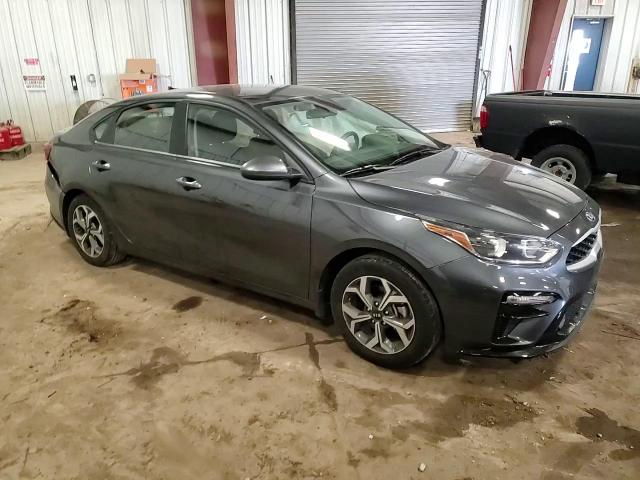 2021 KIA Forte VIN 3KPF24AD4ME373570 Copart auction photo, rear end / side damage thumbnail 11