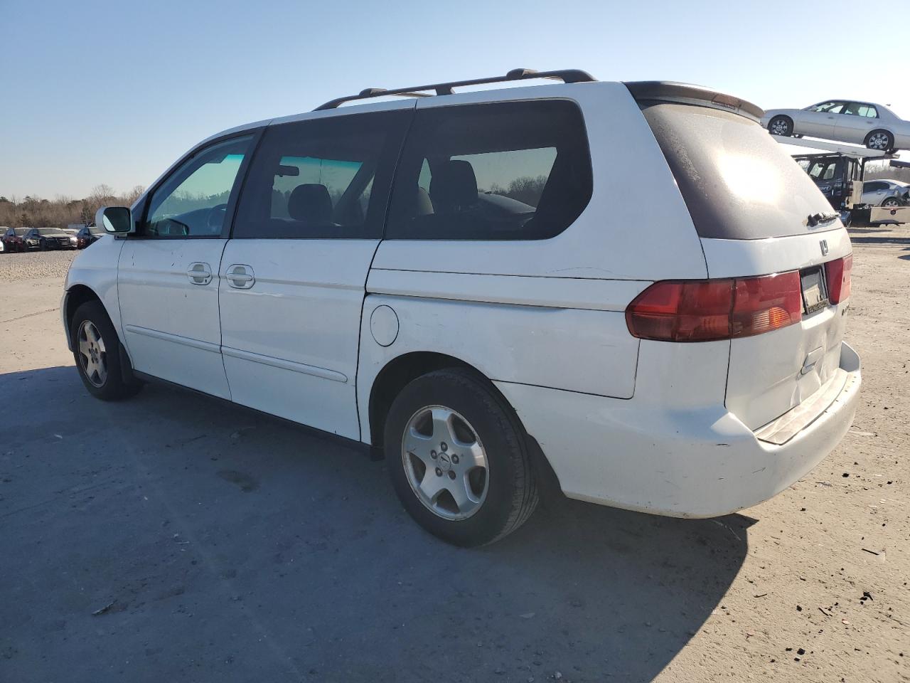 2001 Honda Odyssey VIN 2HKRL18661H558355 Copart auction photo, rear end / minor dent/scratches damage thumbnail 2