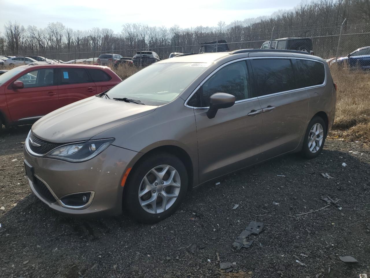 2017 Chrysler Pacifica VIN 2C4RC1BG8HR796108