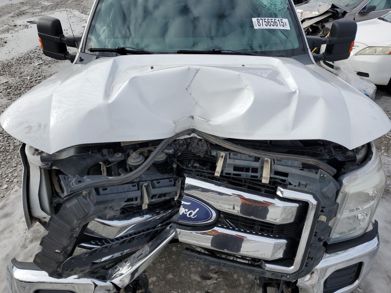2014 Ford F250 VIN 1FT7W2B61EEB87365 Copart auction photo, front end / minor dent/scratches damage thumbnail 11