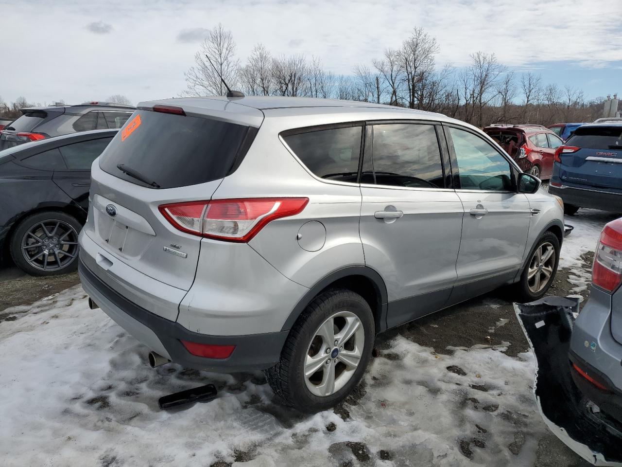 2013 Ford Escape VIN 1FMCU0GX8DUB38822 Copart auction photo, mechanical damage thumbnail 3