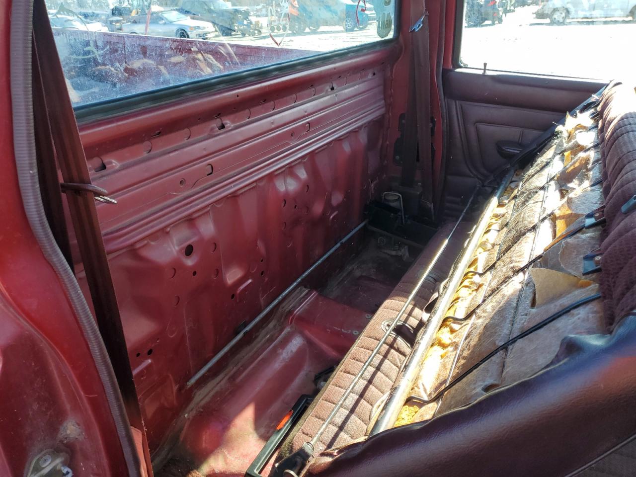 1991 Nissan Navara (Frontier) VIN 1N6SD11S9MC403446 Copart auction photo, front end damage thumbnail 10