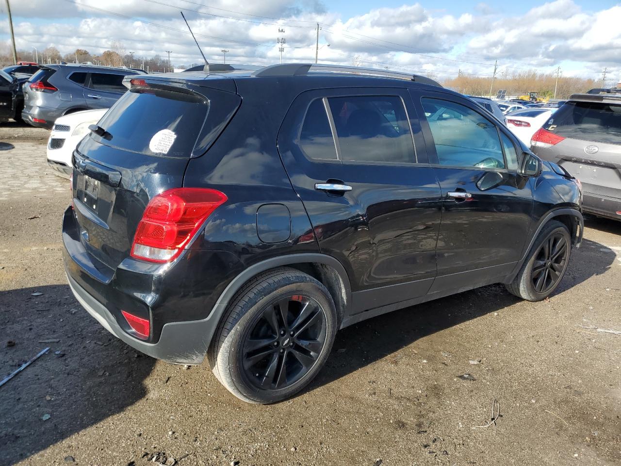 2020 Chevrolet Trax VIN 3GNCJLSB1LL142401 Copart auction photo, front end / side damage thumbnail 3