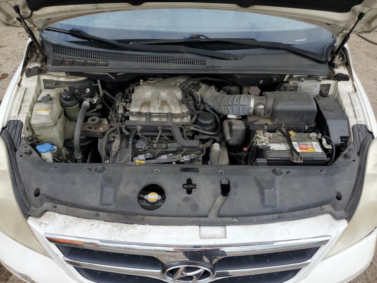 2008 Hyundai Entourage VIN KNDMC233486051438 Copart auction photo, rear end damage thumbnail 12