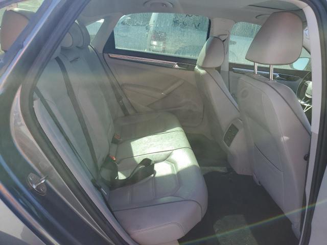 2018 Volkswagen Passat VIN 1VWBA7A30JC032936 Copart auction photo, top/roof / minor dent/scratches damage thumbnail 10