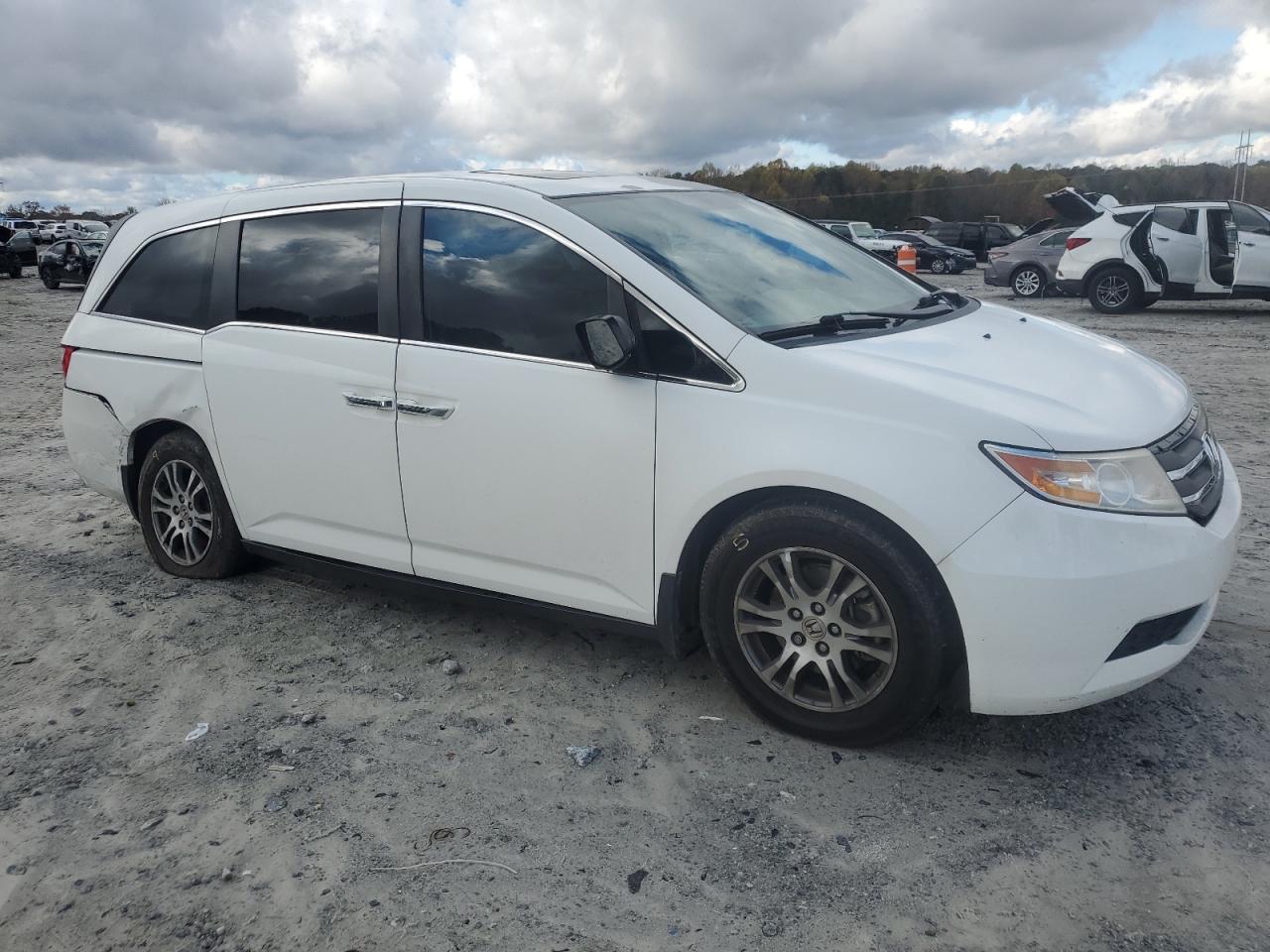 2013 Honda Odyssey VIN 5FNRL5H69DB021764 Copart auction photo, rear end / undercarriage damage thumbnail 4
