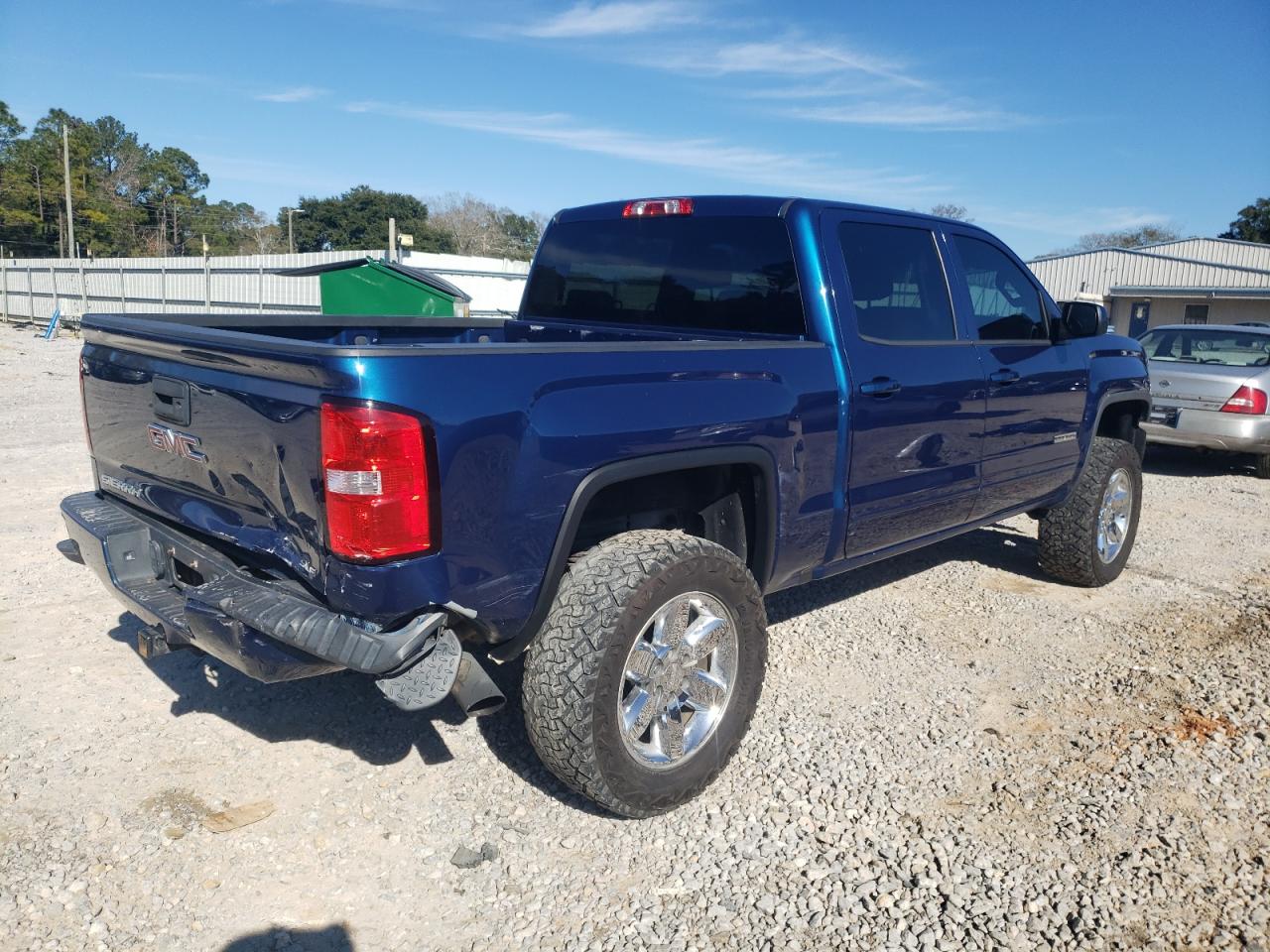 2017 GMC Sierra VIN 3GTP1MEC3HG486137 Copart auction photo, front end / rear end damage thumbnail 3