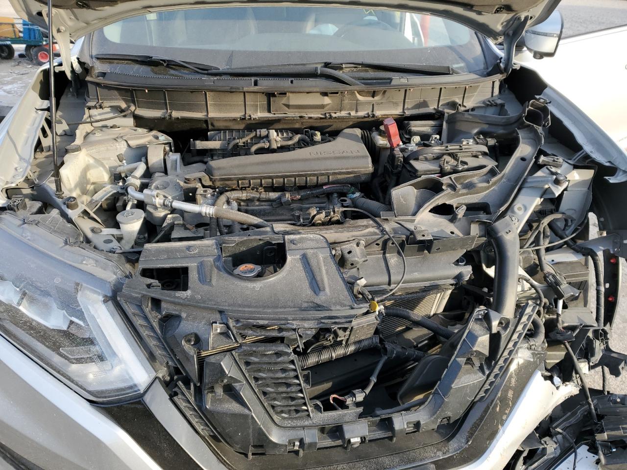 2017 Nissan Rogue VIN 5N1AT2MVXHC777353 Copart auction photo, front end damage thumbnail 11
