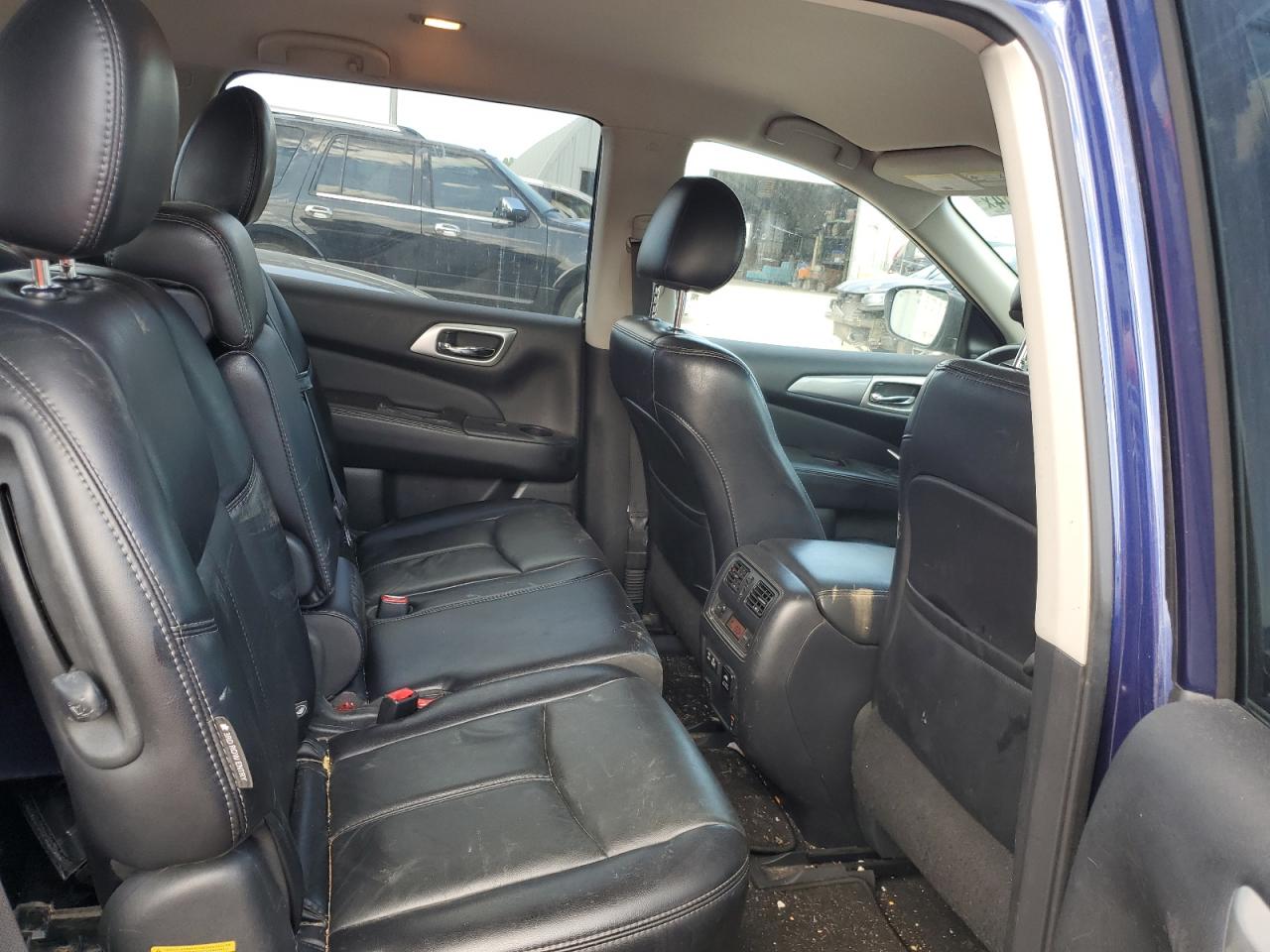 2020 Nissan Pathfinder VIN 5N1DR2CM8LC610227 Copart auction photo, all over / hail damage thumbnail 11