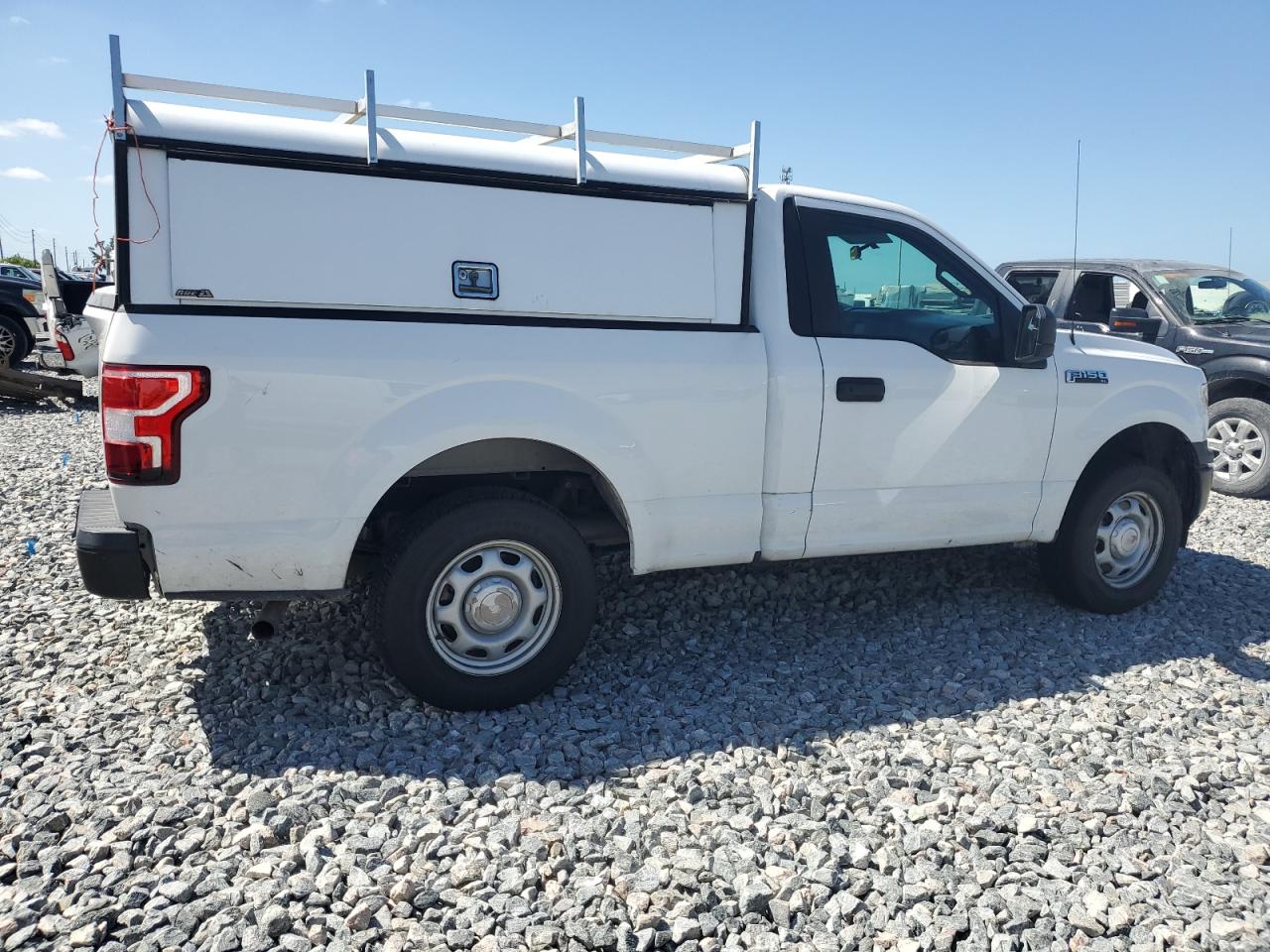 2018 Ford F-150 VIN 1FTMF1CB6JFE60054 Copart auction photo, rear end damage thumbnail 4