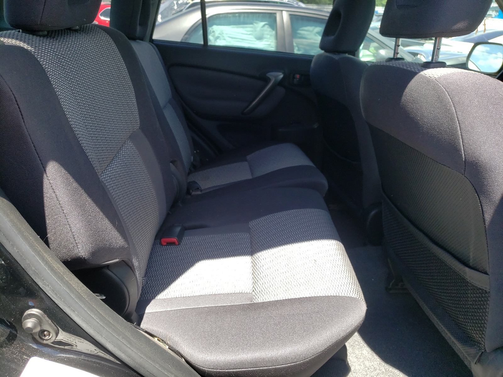 2005 Toyota RAV 4 VIN JTEHD20VX56039354 Copart auction photo, rear end / undercarriage damage thumbnail 6